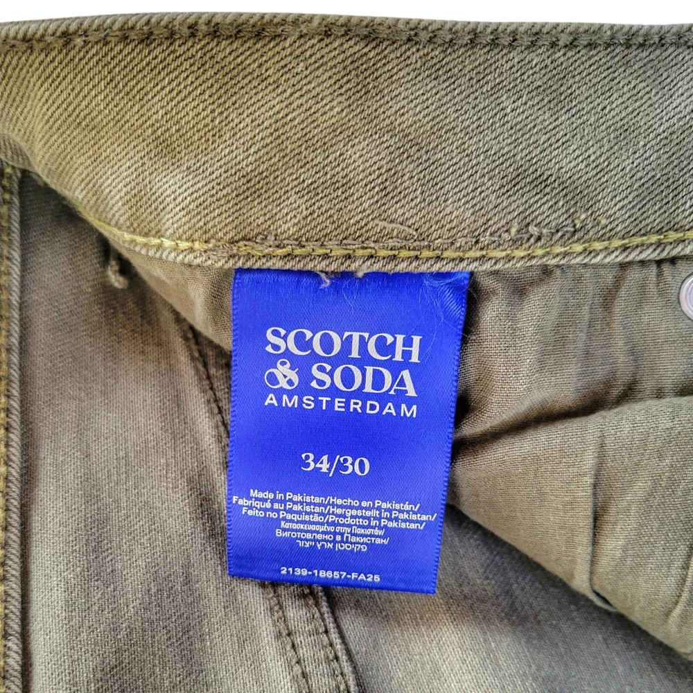 Scotch & Soda // M's Straight Leg 5-Pocket Jeans // 34 // Dusty Olive - Picture 10 of 11